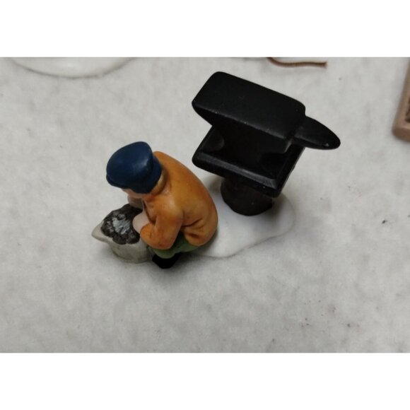 Department 56 Heritage Village Collection "Blacksmith" Set Of 3 Figurines - Picture 8 of 16